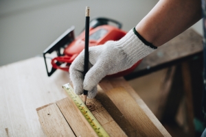 How to Choose the Right Contractor for Your Renovation Project