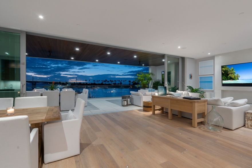 Modern Waterfront Condominium on Golden Gate Point Enters Market For $5.75 Million