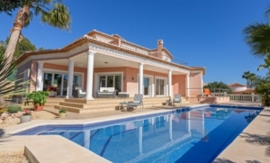 How to sell luxury real estate