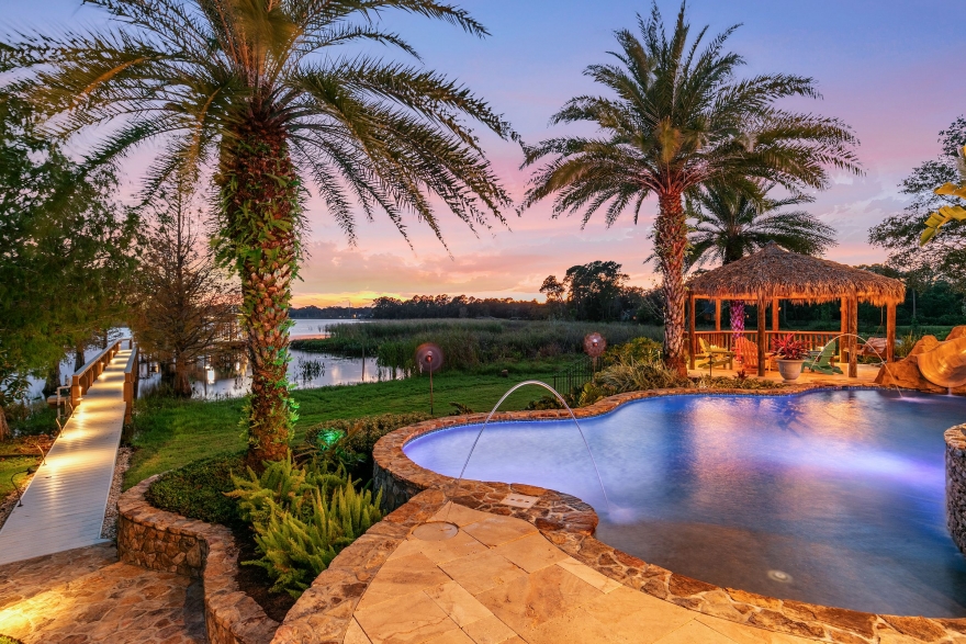 $4.36 Million Waterfront Retreat Is Most Expensive and Largest Listing In The History Of Sylvan Lake Reserve