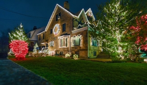 Start Decorating Your Home For Christmas In October