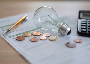 5 DIY Things You Can Do Now to Lower Your Electric Bills This Summer
