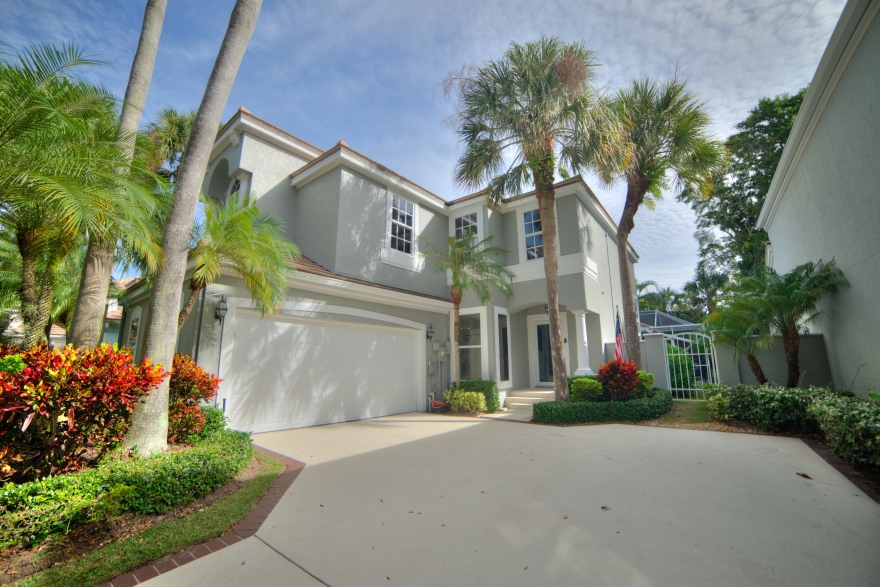 8 Grand Bay Cir Juno Beach FL