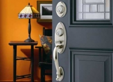 THE TOP BALDWIN DOORKNOBS