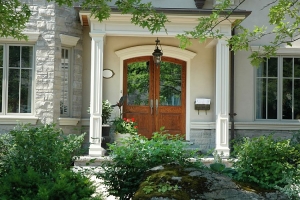 Nail Traditional Curb Appeal With The Right Mailbox