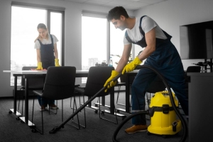 5 Mistakes to Avoid When Hiring a Commercial Cleaning Company in Phoenix