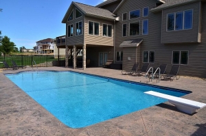 Keeping Costs Down When Building Your New Pool