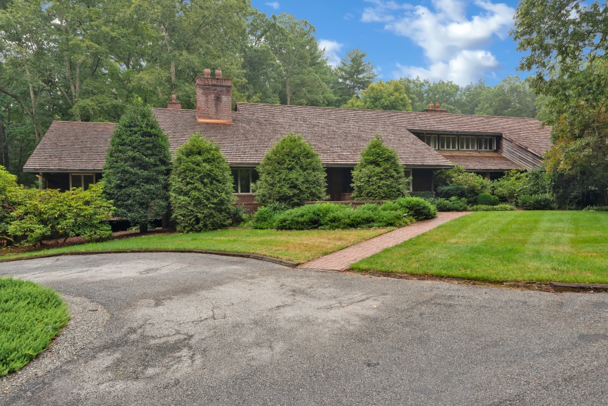 $9.5 MILLION ESTATE IS HIGHEST-PRICED RESIDENTIAL SALE IN WESTERN NORTH CAROLINA