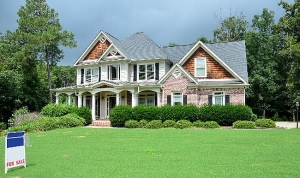 Landscaping to Improve Resale: 9 Projects That Fit Within Your Desired Price Point