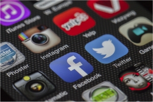 Why Social Media Should Be Your Best Friend When House Hunting