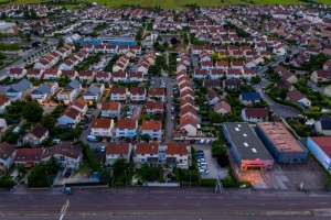 Market Conditions That Matter When Buying in an Unfamiliar Area