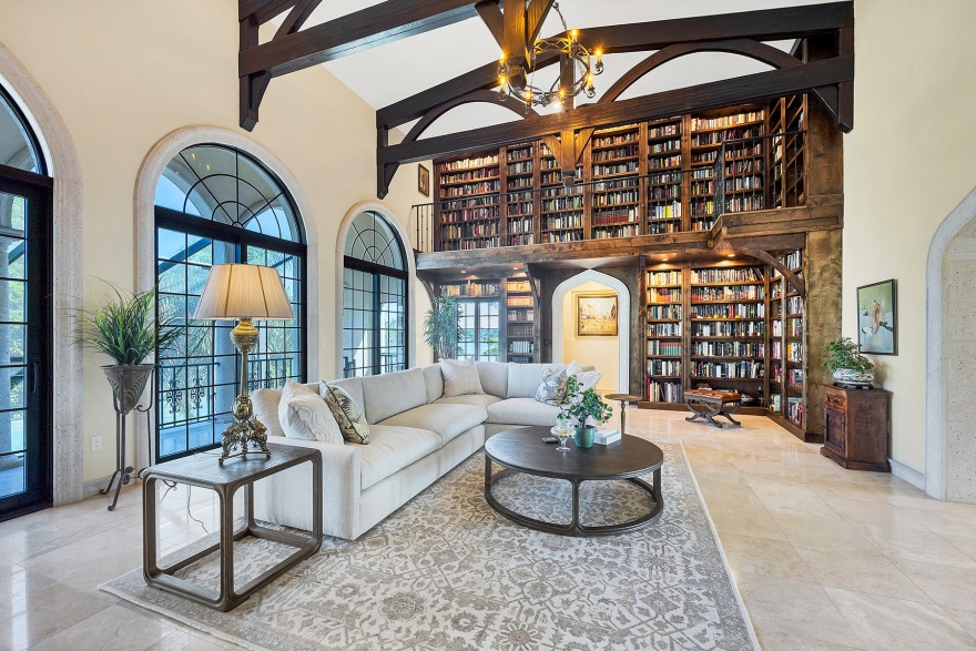 Bestselling Author Glenn Cooper’s Waterfront Estate Enters Market