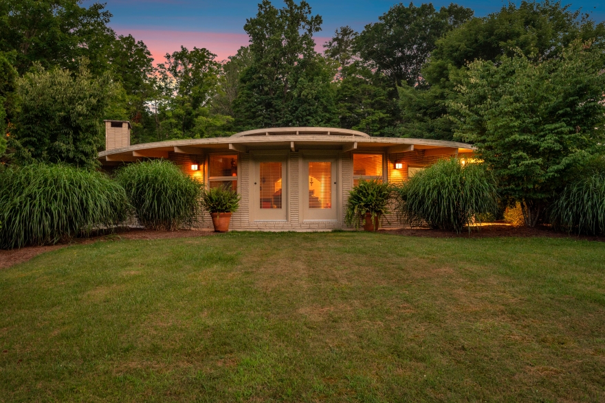 Shull Family Estate Enters Market for $3.5 Million